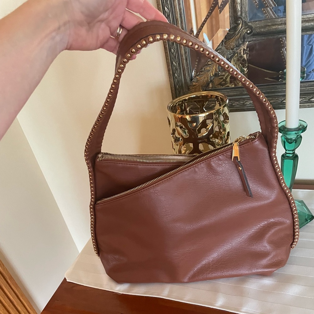 Brown shoulder bag